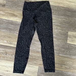 Lululemon align 8, 25”